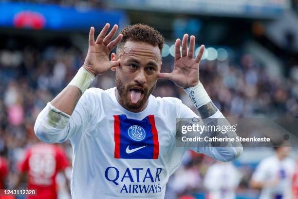 Neymar Jr of Paris Saint-Germain celebrates his goal during the Ligue 1 match between Paris Saint-Germain and Stade Brestois 29 at Parc des Princes...