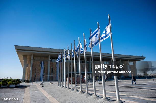 September 2022, Israel, Jerusalem: Israeli flags fly in front of the Knesset, the unicameral parliament of the State of Israel. Photo: Christophe...