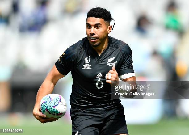 Ngarohi McGarvey-Black of New Zealand during day 3 of the Rugby World Cup Sevens 2022 Match 39 Championship Semi Finals between Ireland and New...