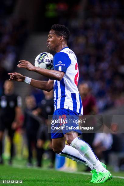 Wendell of FC Porto controls the ball during the Liga Portugal Bwin match between FC Porto and GD Chaves at Estadio do Dragao on September 10, 2022...