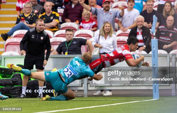 Gloucester's Louis Rees-Zammit scores his sides first try during the Gallagher Premiership Rugby match between Gloucester Rugby and Wasps at...