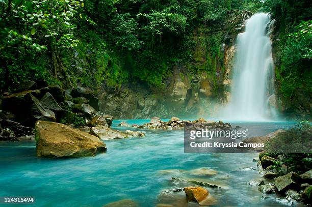 rio celeste falls - costa rica stock pictures, royalty-free photos & images