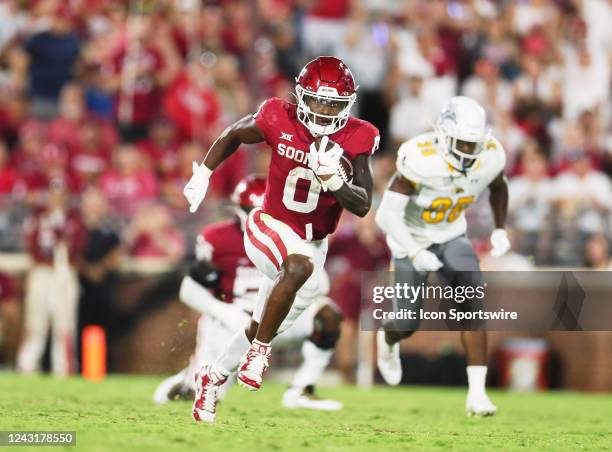 Oklahoma Sooners RB Eric Gray makes long run during a game between the Oklahoma Sooners and the Kent State Golden Flashes at Gaylord Memorial Stadium...