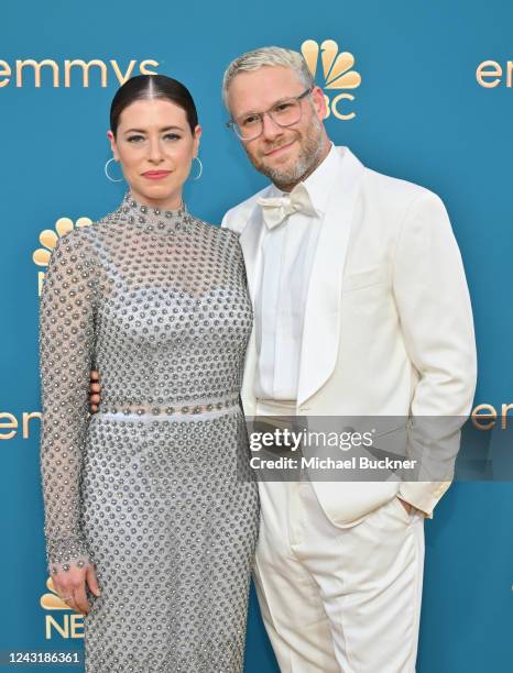 Lauren Miller Rogen and Seth Rogen at the 74th Primetime Emmy Awards held at Microsoft Theater on September 12, 2022 in Los Angeles, California.