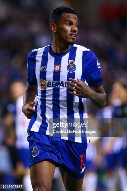 Wenderson Galeno of FC Porto looks dejected during the UEFA Champions League group B match between FC Porto and Club Brugge KV at Estadio do Dragao...