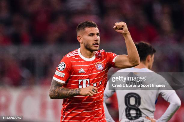 Lucas Hernandez of Bayern München celebrates his goal during the UEFA Champions League group C match between FC Bayern München and FC Barcelona at...