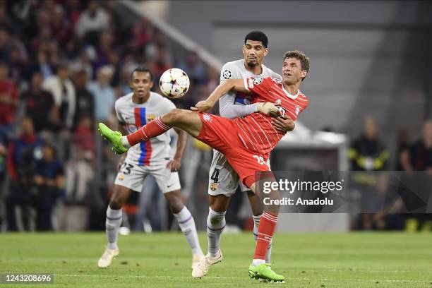 September 13: Emma Ramirez of Barcelona and Ronald Araujo centre-back of Barcelona and Uruguay compete for the ball during the UEFA Champions League...