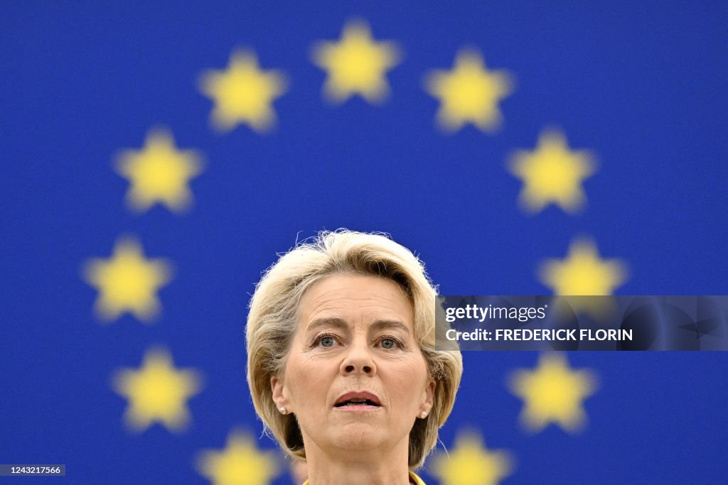 TOPSHOT-FRANCE-EU-PARLIAMENT