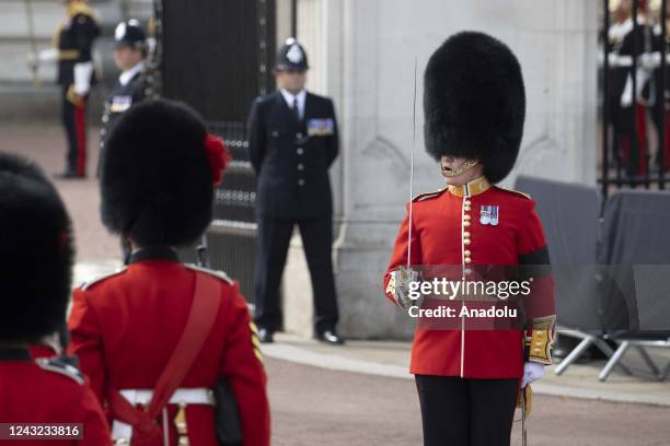 The marching band of the Grenadier Guards takes part in a ceremonial procession of the coffin of Queen Elizabeth II from Buckingham Palace to...