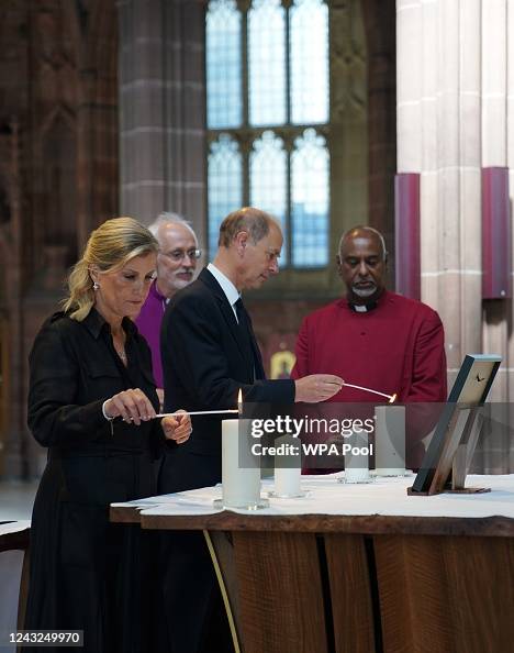 The Earl And Countess Of Wessex Visit Manchester The Earl And Countess Of Wessex Visit Manchester