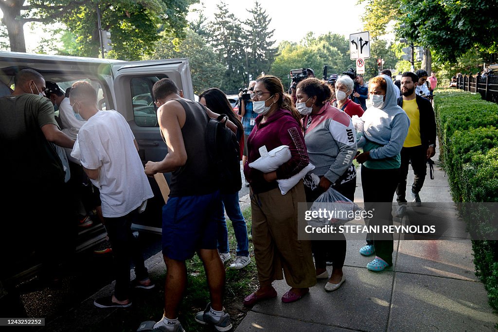 US-POLITICS-MIGRATION-TEXAS-MIGRANTS