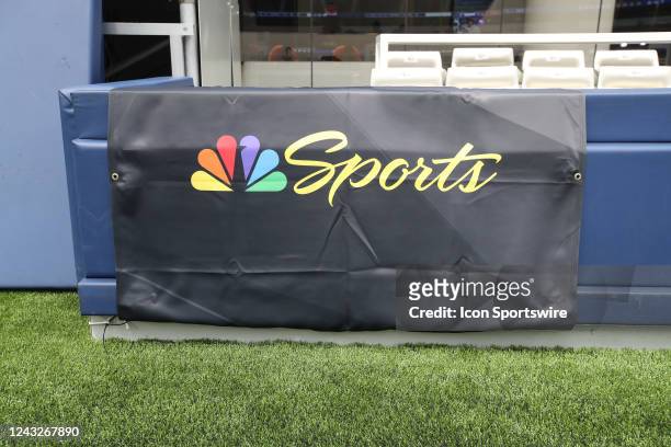 INGLEWOOD, CA - SEPTEMBER 08: Tony Dungy on NBC Sports during the Buffalo Bills  game versus the Los Angeles Rams on September 8, 2022, at Sofi Stadium in  Inglewood, CA. (Photo by