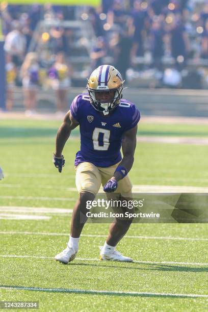 Washington GILES JACKSON during the college football game between the Washington Huskies and the Portland State Vikings on September 10, 2022 at...