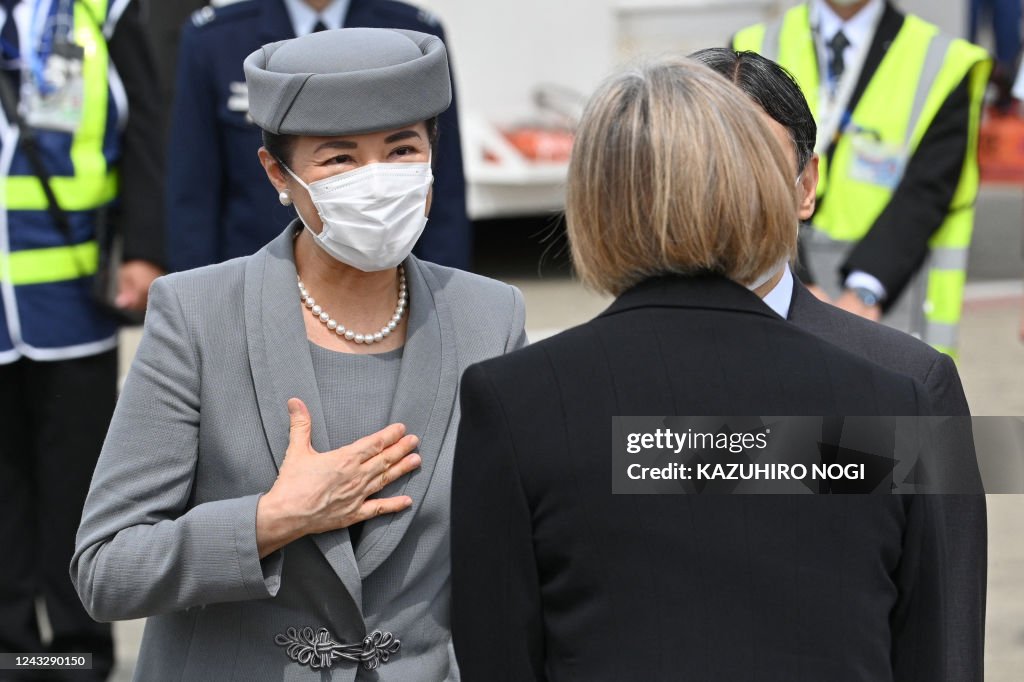 JAPAN-BRITAIN-ROYALS-QUEEN