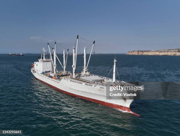 fishing vessels off the coast of angola - barco pesquero fotografías e imágenes de stock