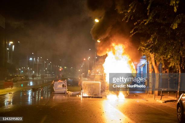 Violent clashes, riots and fights between students, anarchists, leftist groups and the police during the night in the city center of Thessaloniki....