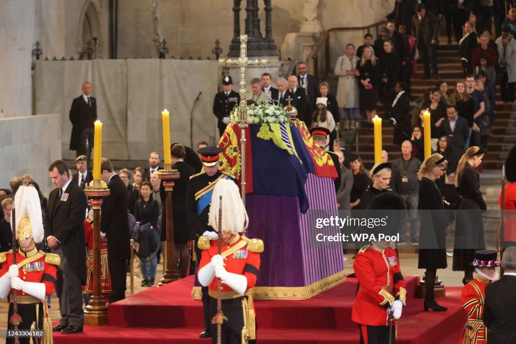 Queen Elizabeth II's Grandchildren Mount Vigil At Westminster Hall