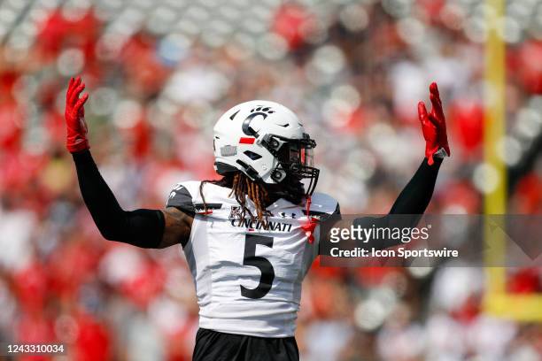 Cincinnati Bearcats safety Ja'quan Sheppard reacts during the game against the Miami Redhawks and the Cincinnati Bearcats on September 17 at Paycor...