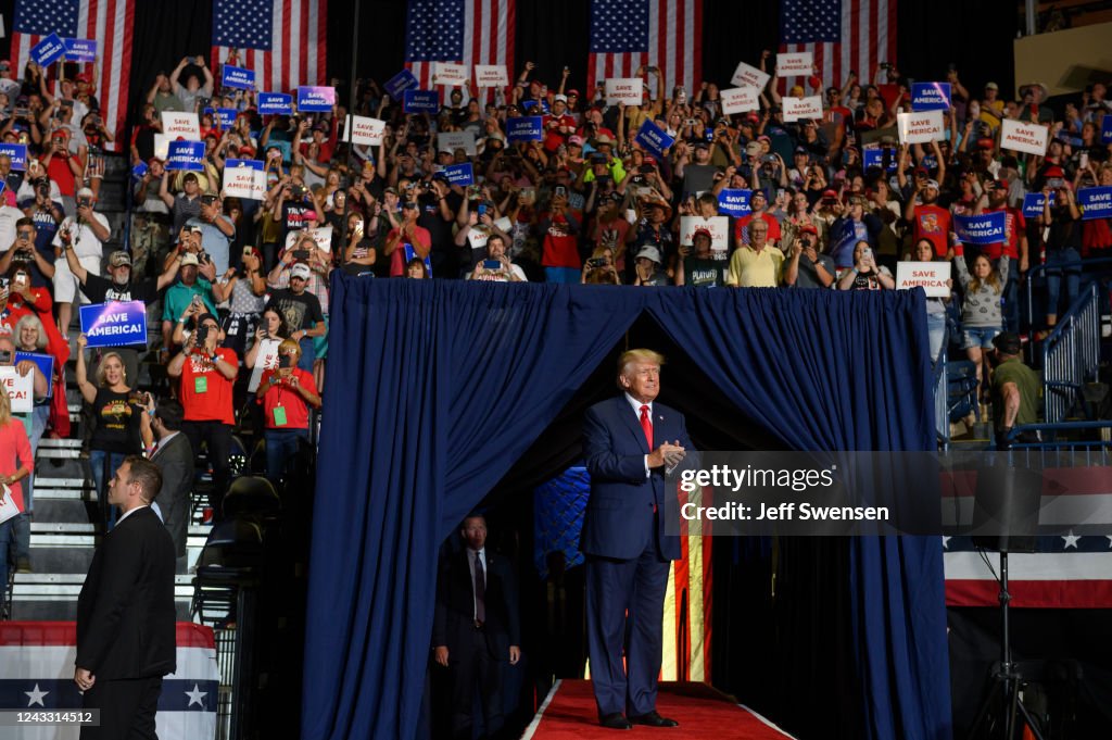 Donald Trump Holds Rally With Ohio Candidates In Youngstown