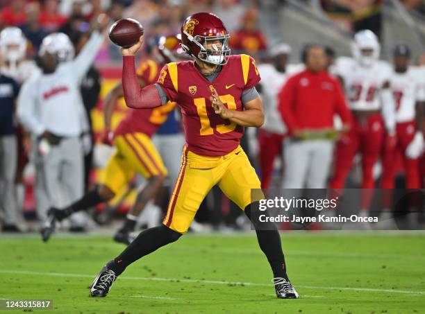 Quarterback Caleb Williams of the USC Trojans sets to pass in the first half against the Fresno State Bulldogs at United Airlines Field at the Los...