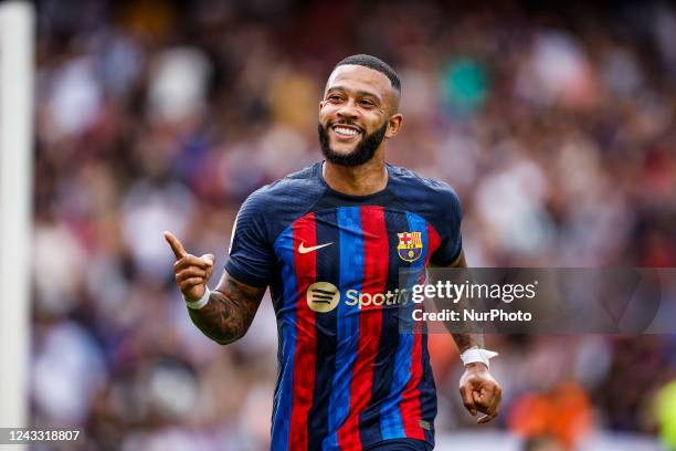 Memphis Depay of FC Barcelona celebrates after scoring a goal during the La Liga match between FC Barcelona and Elche CF at Spotify Camp Nou Stadium...