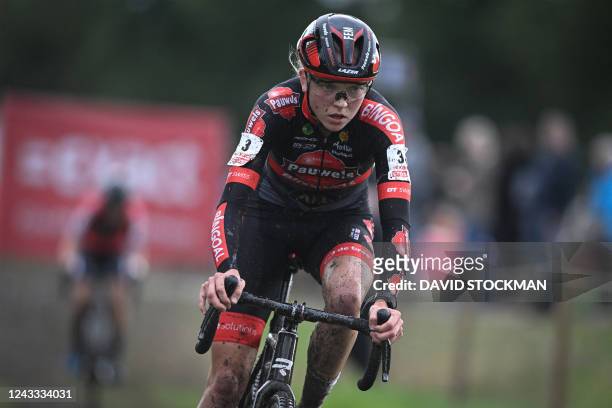 Dutch Fem Van Empel pictured in action during the women's elite race at the cyclocross cycling race in Kruibeke, the first race of the Exact Cross...