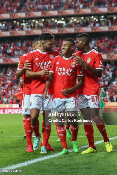 David Neres of SL Benfica celebrates scoring SL Benfica fourth goal with his team mates during the Liga Portugal Bwin match between SL Benfica and CS...