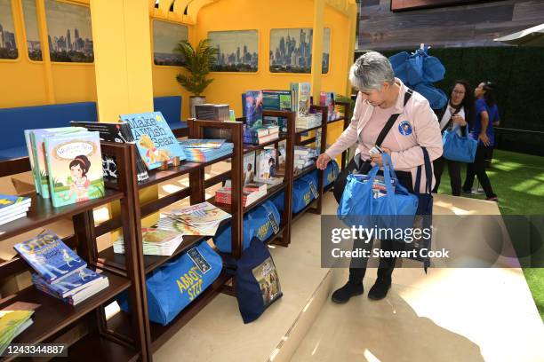 Its Open House for ABCs Abbott Elementary! The Emmy® Award-winning series gave Los Angeles fans the chance to see their favorite school up close and...