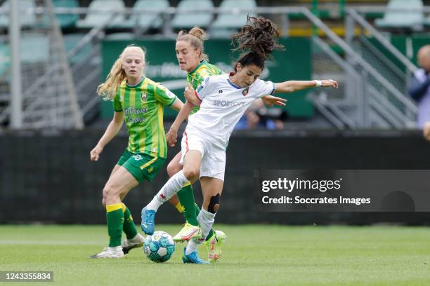 Chloe Nicole van de Velde of ADO Den Haag women, Samya Hassani of Telstar Women during the Dutch Eredivisie Women match between ADO Den Haag Women v...