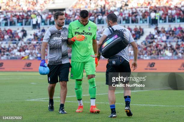 Juan Musso of Atalanta BC leaves the pitch injured during the Serie A match between AS Roma and Atalanta BC at Stadio Olimpico, Rome, Italy on 18...