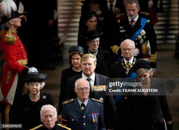 Netherland's King Willem-Alexander and Queen Maxima walk with Netherland's Queen Beatrix followed by Sweden's King Carl Gustaf XVI and Queen Silvia,...