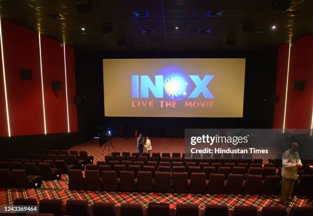 Multiplex Movie Theater Photos and Premium High Res Pictures - Getty Images