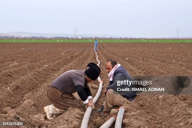 Iraq Farms Rivers Natural Resources Of Iraq Photos and Premium High Res Pictures - Getty ...