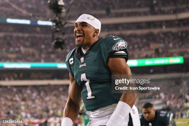 Philadelphia Eagles quarterback Jalen Hurts yells to the fans during game between the Minnesota Vikings and the Philadelphia Eagles on September 19,...