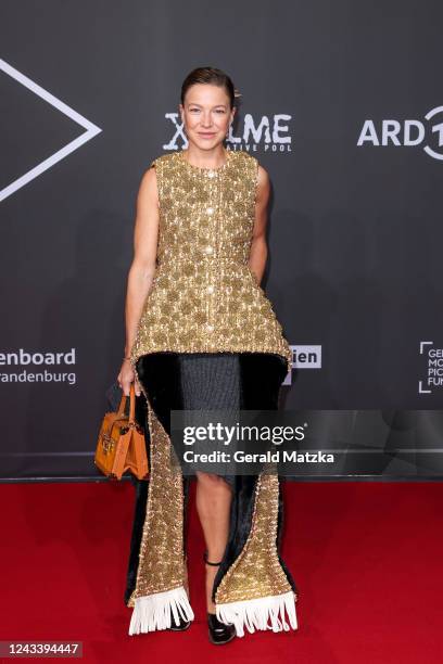 Hannah Herzsprung attends the "Babylon Berlin" premiere on September 20, 2022 in Berlin, Germany.