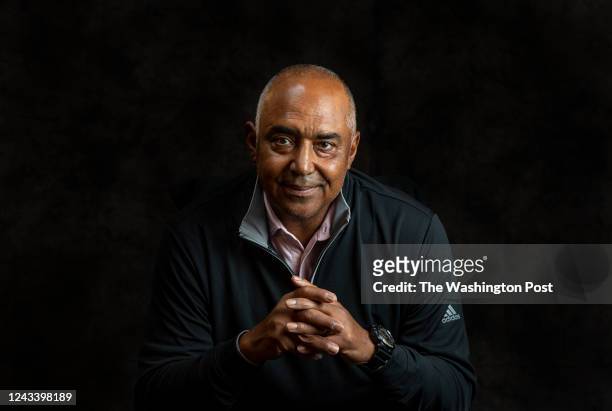Former NFL head coach Marvin Lewis. Former NFL head coach Herm Edwards. Photo by Jonathan Newton/The Washington Post via Getty Images)