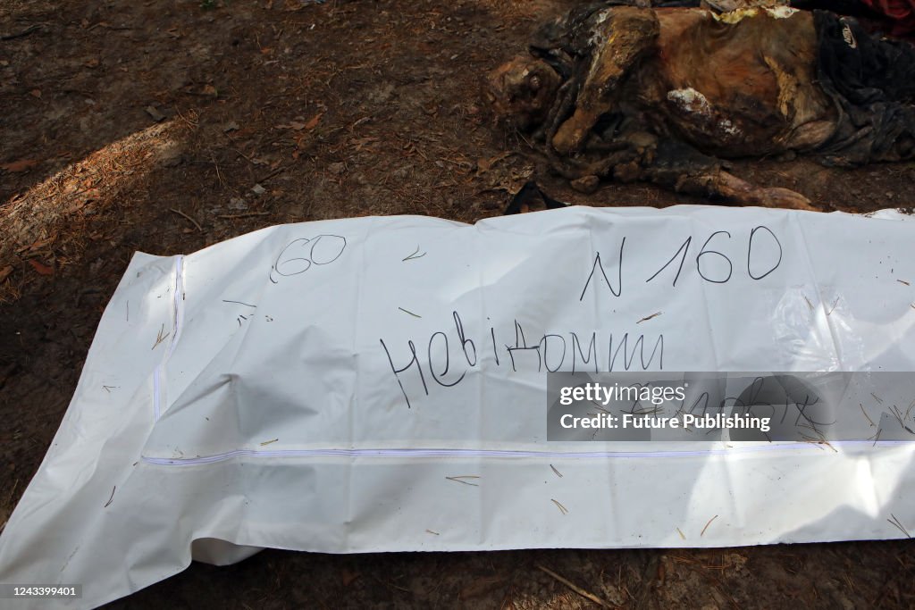 Exhumations in Izium