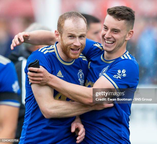 Cove Rangers Drawing 16 Reyonlds Stock Photos, High-Res Pictures, and Images - Getty Images