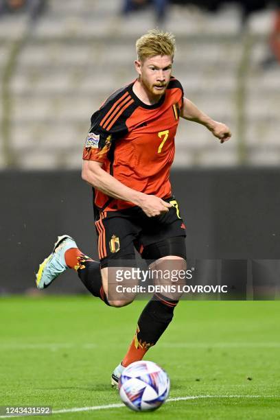 Belgium's midfielder Kevin De Bruyne runs with the ball during the Nations League League A Group 4 football match between Belgium and Wales at The...