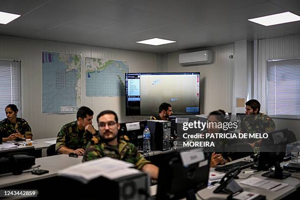 Pol Ops Control 169 Regional Operations Control Center Stock Photos, High-Res Pictures ...