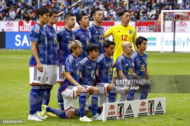 Takehiro Tomiyasu of Japan, Hiroki Sakai of Japan, Yuta Nakayama of Japan, Wataru Endo of Japan, Maya Yoshida of Japan, Japan goalkeeper Shuichi...