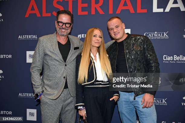 Alex Jolig, Jenny Elvers and their son Paul Elvers attend the Late Night Shopping Party at Alstertal-Einkaufszentrum on September 23, 2022 in...