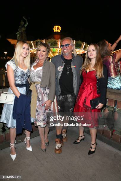 Davina Shakira Geiss, Carmen Geiss, Robert Geiss, Shania Tyra Geiss during the 187th Oktoberfest at Kaefer-Schaenke /Theresienwiese on September 23,...