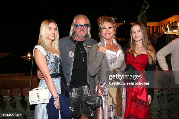 Davina Shakira Geiss, Robert Geiss, Carmen Geiss, Shania Tyra Geiss during the 187th Oktoberfest at Kaefer-Schaenke /Theresienwiese on September 23,...