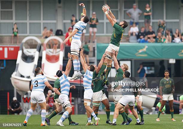 Throw Forward Rugby Rugby Throw In Photos and Premium High Res Pictures - Getty Images