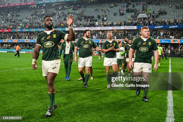 Siya Kolisi captain of South Africa and teammates acknowledge the fans after The Rugby Championship match between South Africa and Argentina at...