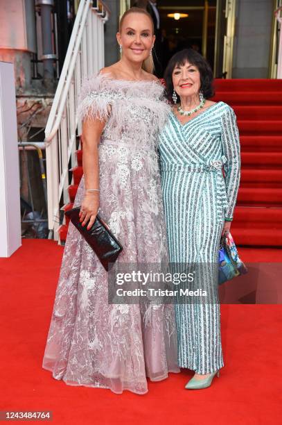 Natascha Ochsenknecht and her mother Baerbel Wierichs attend the 27th Leipzig opera ball September 24, 2022 in Leipzig, Germany.