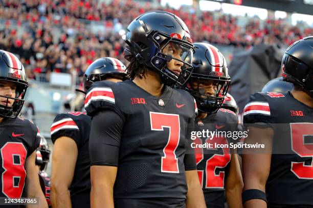 Ohio State Buckeyes quarterback C.J. Stroud prepares to take the field for warmups prior to the college football game between the Wisconsin Badgers...