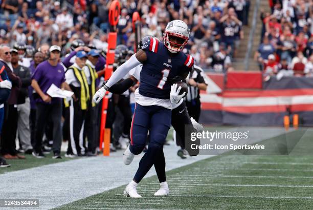 New England Patriots wide receiver DeVante Parker caught on the sideline during a game between the New England Patriots and the Baltimore Ravens on...