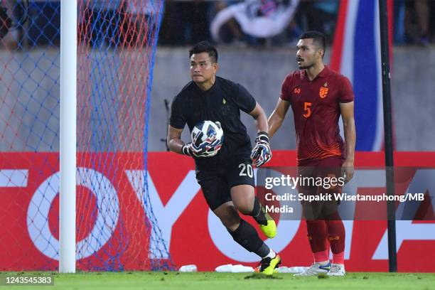 Kittipong Phuthawchueak of Thailand in action during the international friendly match between Thailand and Trinidad and Tobago at 700th Anniversary...